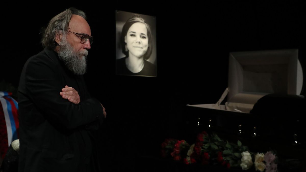 V Moskvě se konal pohřeb zavražděné Duginové